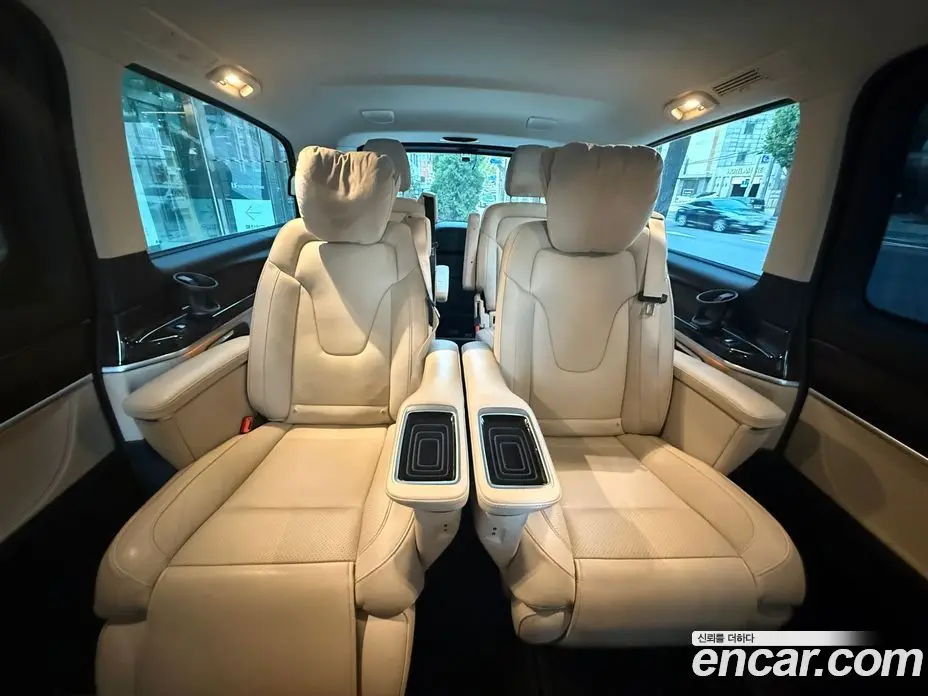 Mercedes-Benz V-Class 2021 1.9 АКПП, фото 20