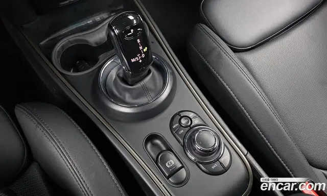 Mini Countryman 2023 1.5 АКПП, миниатюра 12