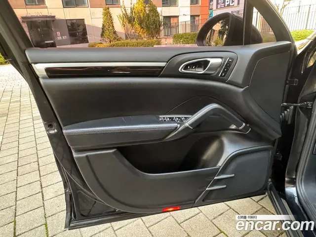 Porsche Cayenne 2012 3.0 АКПП, миниатюра 12