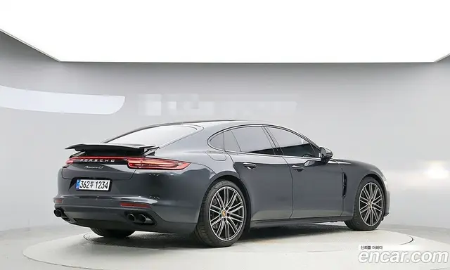 Porsche Panamera 2018 3.0 АКПП, миниатюра 4