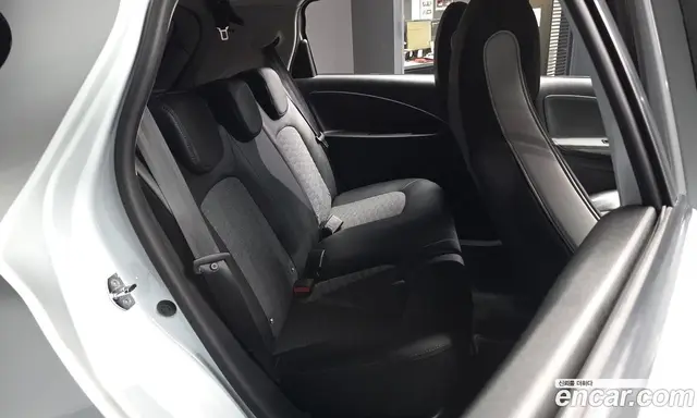 Renault (Samsung) Zoe 2021 0.2 АКПП, миниатюра 12