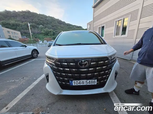 Toyota Alphard, 2025, 19 024 км