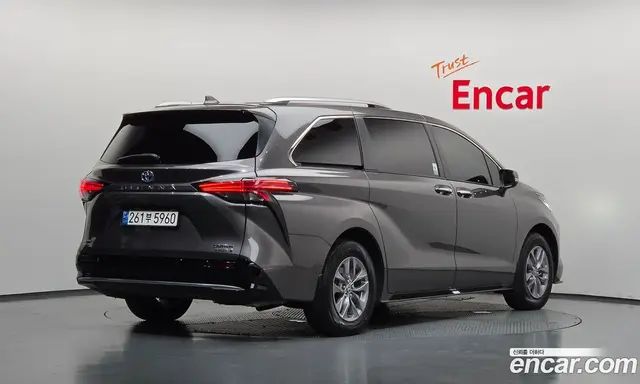Toyota Sienna 2024 2.5 АКПП, миниатюра 2