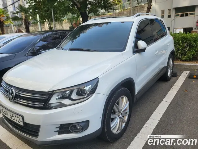 Volkswagen Tiguan 2015 2.0 АКПП, миниатюра 2