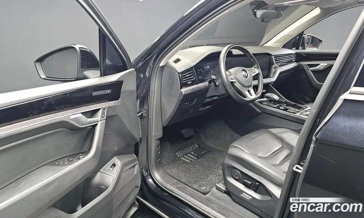 Volkswagen Touareg 2020 3.0 АКПП, фото 10