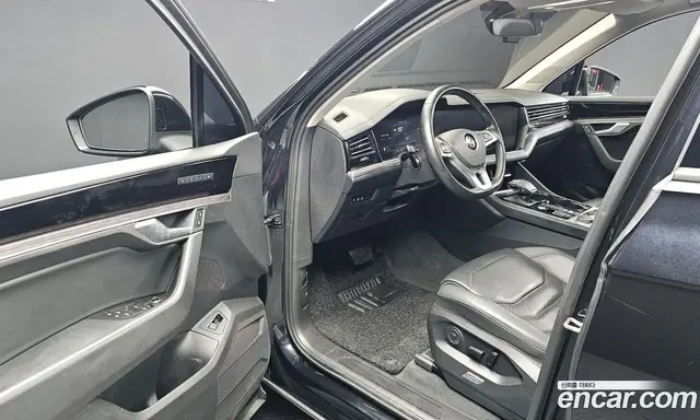 Volkswagen Touareg 2020 3.0 АКПП, миниатюра 10
