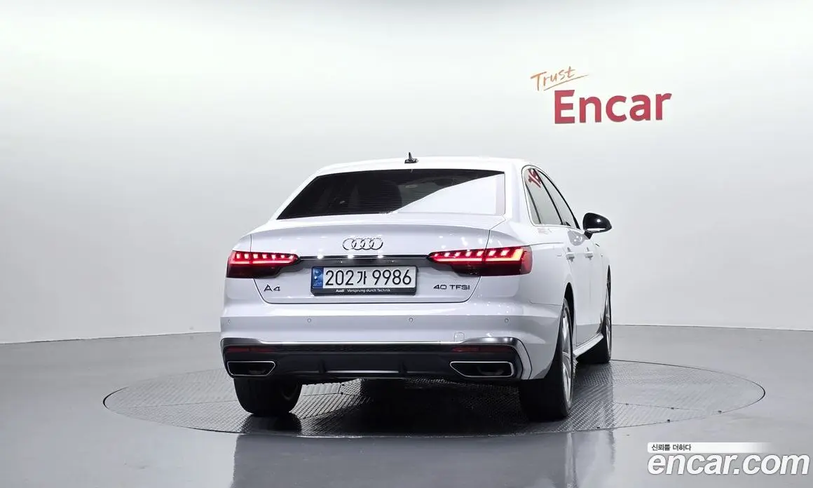 Audi A4 2021 2.0 АКПП, фото 4