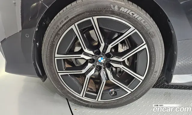 BMW i7 2023 0.3 АКПП, миниатюра 5