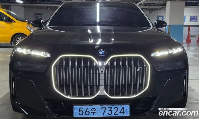 BMW i7, 2026, 10 298 км