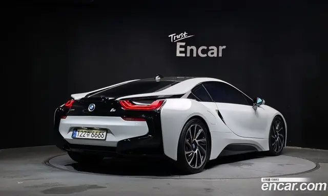BMW i8 2015 1.5 АКПП, миниатюра 2