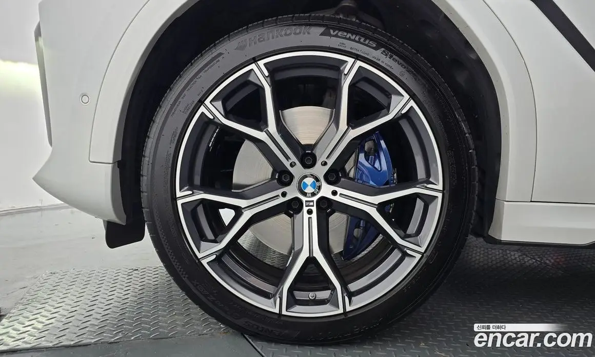 BMW X6 2021 3.0 АКПП, фото 5