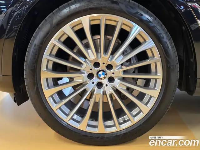 BMW X7 2023 3.0 АКПП, миниатюра 6 BMW X7 2023 3.0 АКПП, миниатюра 6