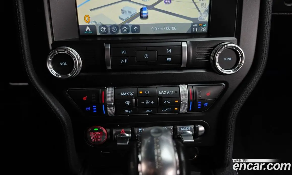 Ford Mustang 2019 2.3 АКПП, фото 18
