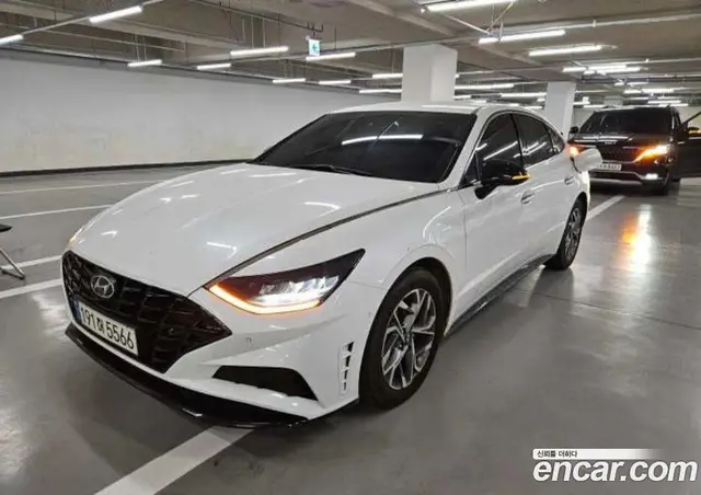 Hyundai Sonata 2022 2.0 АКПП, миниатюра 2