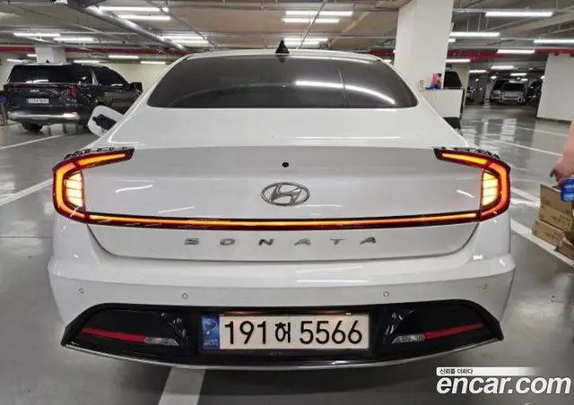 Hyundai Sonata 2022 2.0 АКПП, миниатюра 3