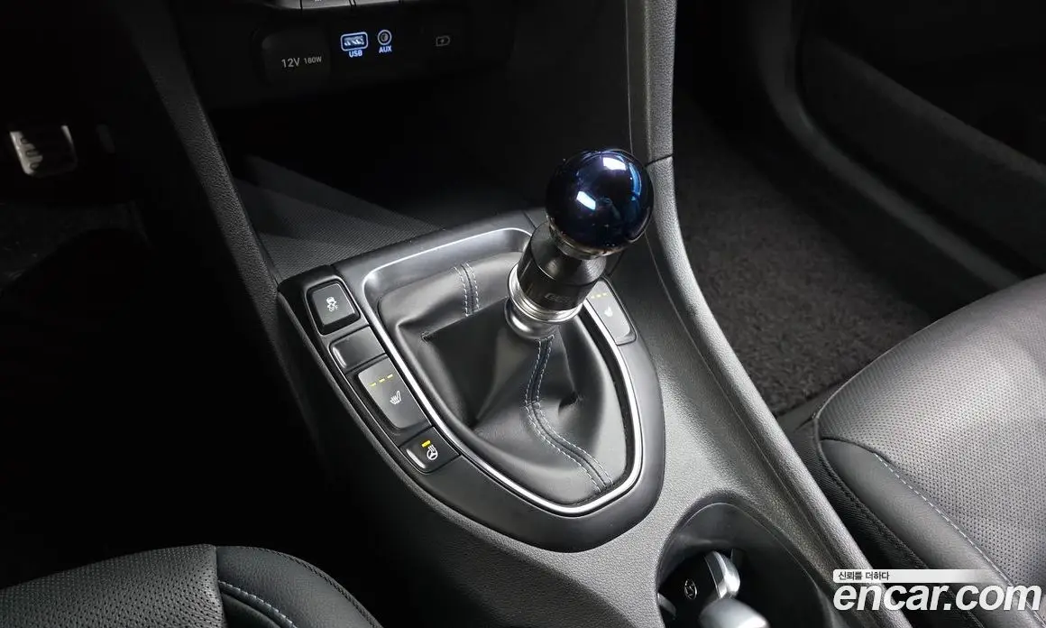 Hyundai Veloster 2019 2.0 МКПП, фото 11