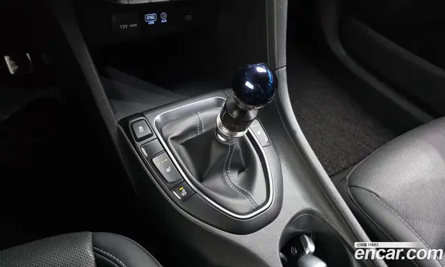 Hyundai Veloster 2019 2.0 МКПП, миниатюра 11