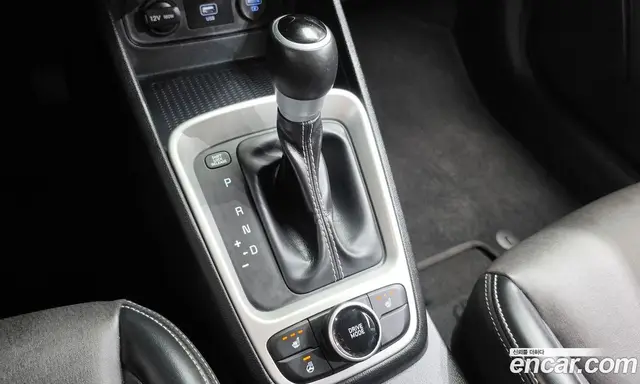 Hyundai Venue 2019 1.6 АКПП, миниатюра 12