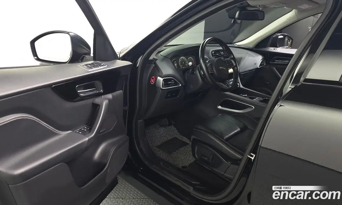 Jaguar F-Pace 2017 3.0 АКПП, фото 13