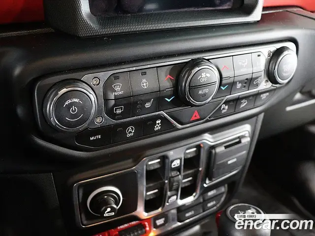Jeep Wrangler 2019 2.0 АКПП, миниатюра 9