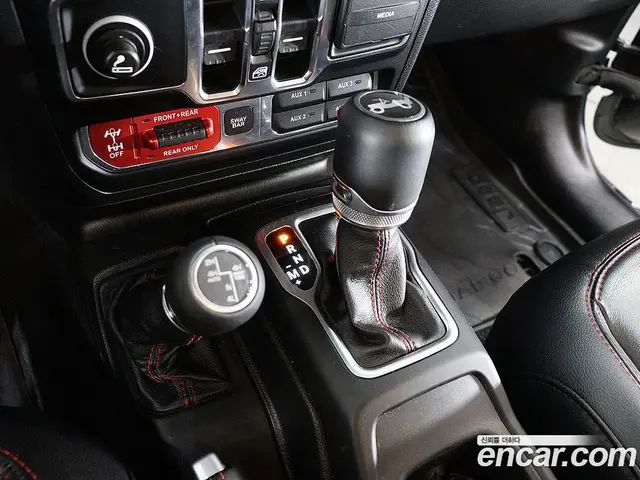 Jeep Wrangler 2019 2.0 АКПП, миниатюра 10