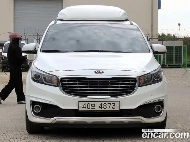 Kia Carnival 2014 2.2 АКПП, миниатюра 2