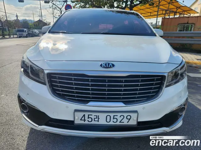 Kia Carnival, 2015, 224 000 км