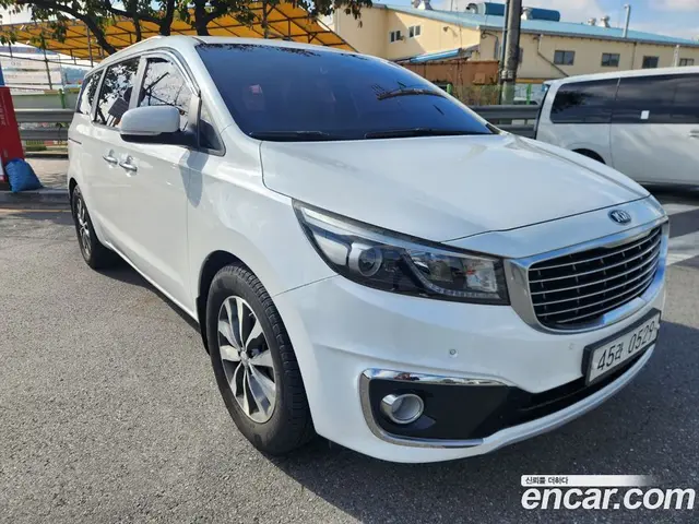 Kia Carnival 2015 2.2 АКПП, миниатюра 2 Kia Carnival 2015 2.2 АКПП, миниатюра 2