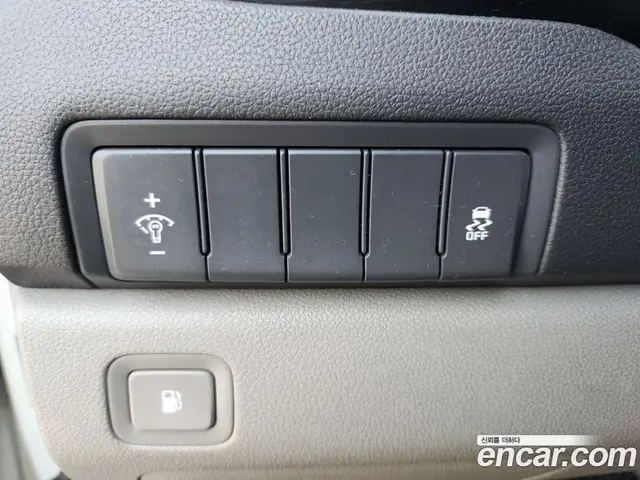 Kia Carnival 2015 2.2 АКПП, миниатюра 11 Kia Carnival 2015 2.2 АКПП, миниатюра 11