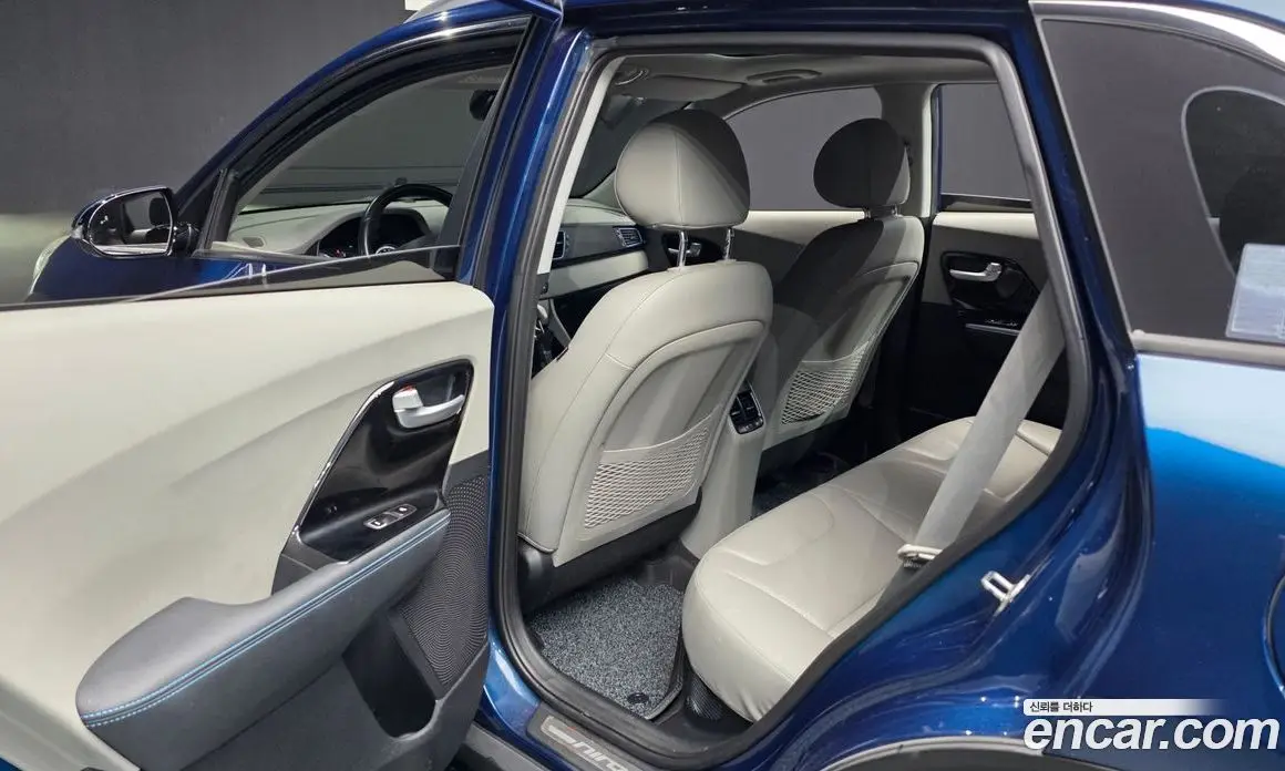 Kia Niro 2017 1.6 АКПП, фото 16