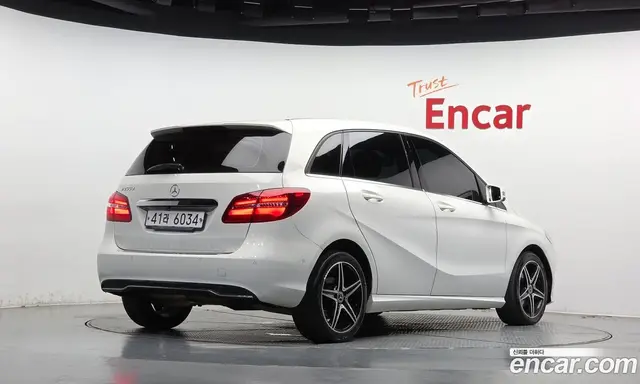 Mercedes-Benz B-Class 2017 2.1 АКПП, миниатюра 2