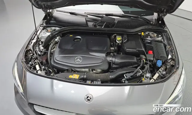 Mercedes-Benz CLA-Class 2017 2.0 АКПП, миниатюра 5 Mercedes-Benz CLA-Class 2017 2.0 АКПП, миниатюра 5