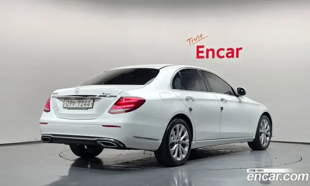 Mercedes-Benz E-Class 2019 1.9 АКПП, миниатюра 2