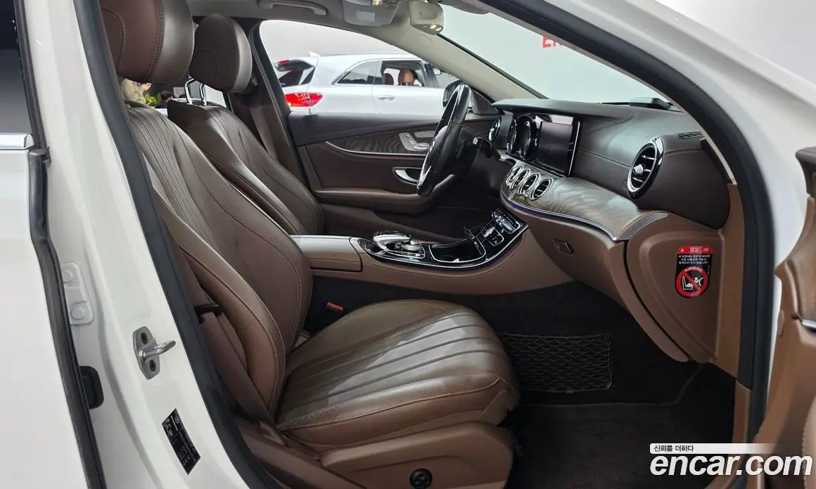 Mercedes-Benz E-Class 2019 1.9 АКПП, фото 16