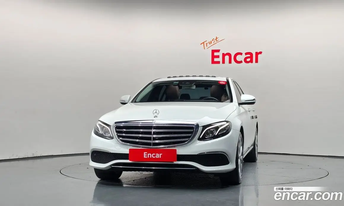 Mercedes-Benz E-Class 2019 1.9 АКПП, фото 3