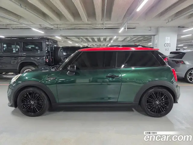 Mini Cooper 2017 2.0 АКПП, миниатюра 2