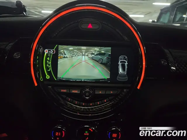 Mini Cooper 2017 2.0 АКПП, миниатюра 6