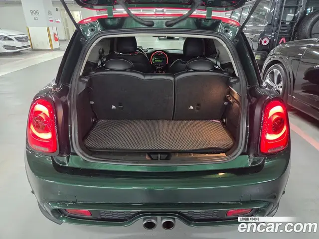 Mini Cooper 2017 2.0 АКПП, миниатюра 8
