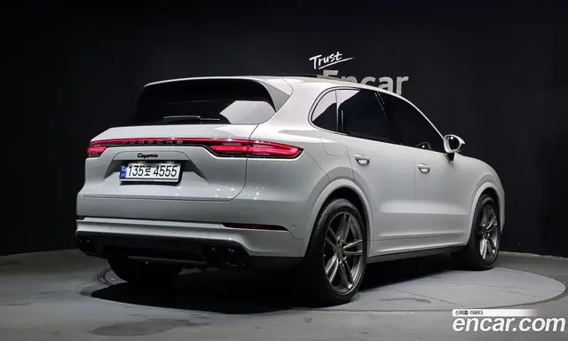 Porsche Cayenne 2023 3.0 АКПП, миниатюра 2
