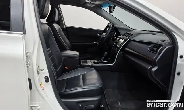 Toyota Camry 2016 2.5 АКПП, миниатюра 11