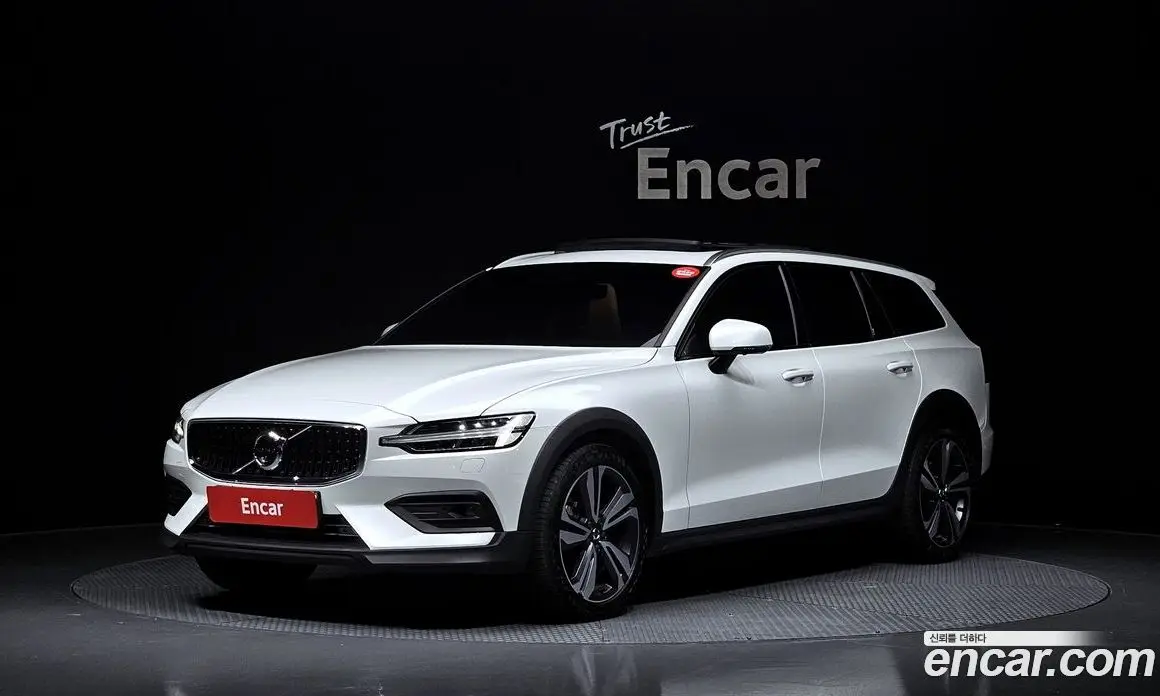 Volvo V60 2019 2.0 АКПП, фото 1 Volvo V60 2019 2.0 АКПП, фото 1