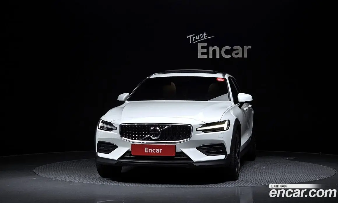 Volvo V60 2019 2.0 АКПП, фото 3 Volvo V60 2019 2.0 АКПП, фото 3