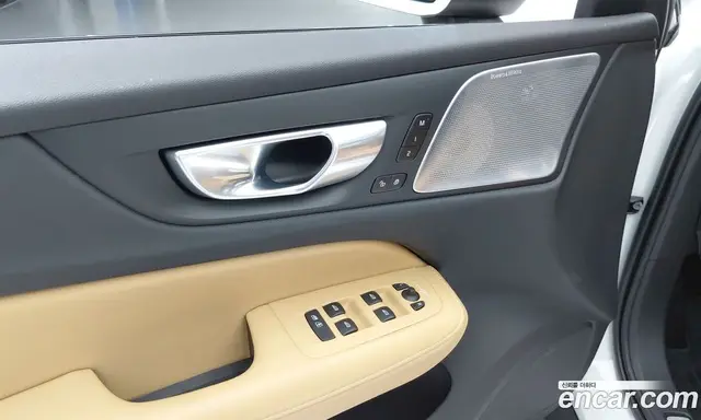Volvo V60 2024 2.0 АКПП, миниатюра 11