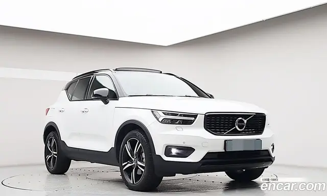 Volvo XC40 2021 2.0 АКПП, миниатюра 3