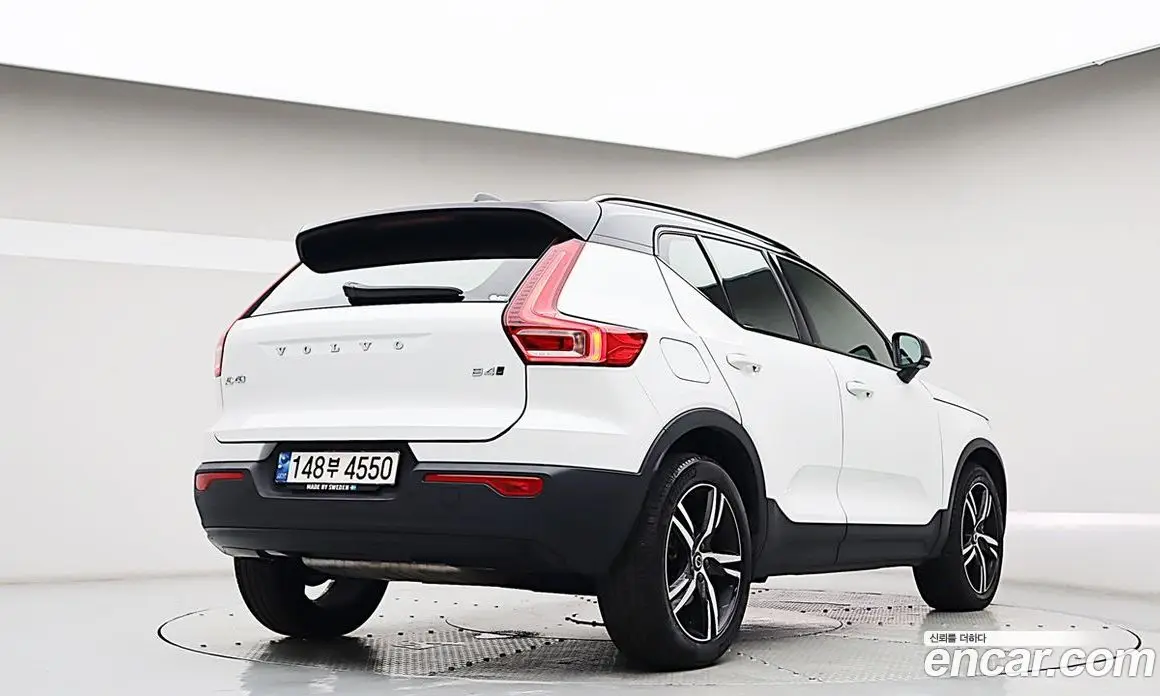 Volvo XC40 2021 2.0 АКПП, фото 4