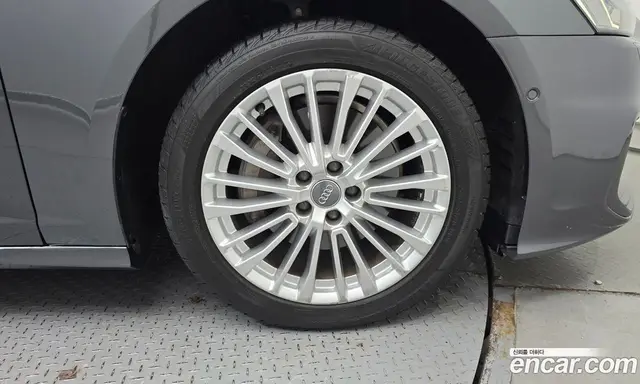 Audi A6 2020 2.0 АКПП, миниатюра 7