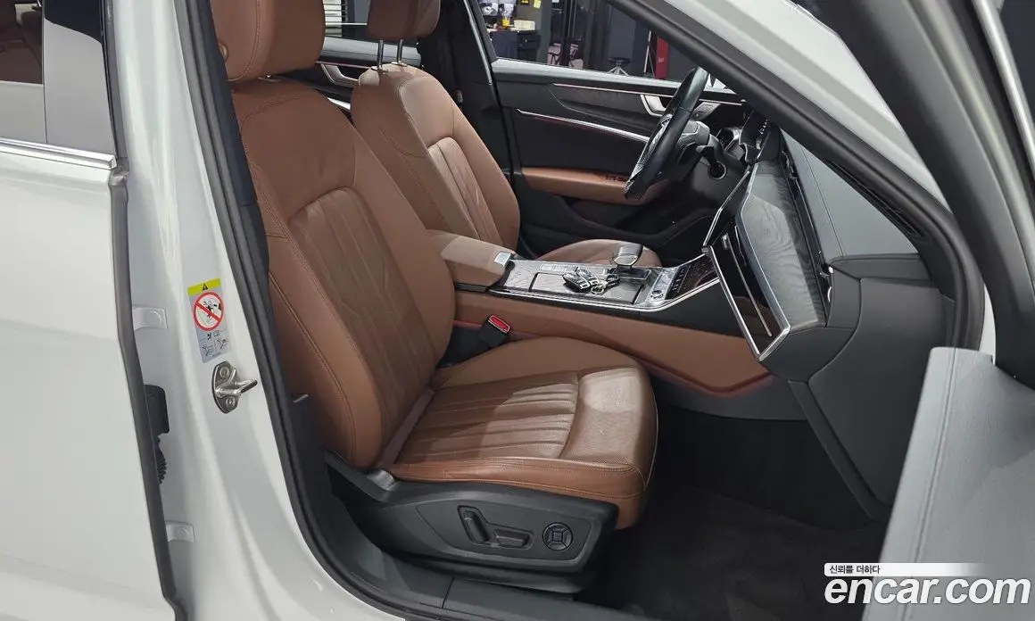 Audi A6 2020 2.0 АКПП, фото 17
