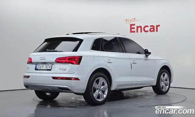 Audi Q5 2020 2.0 АКПП, миниатюра 2
