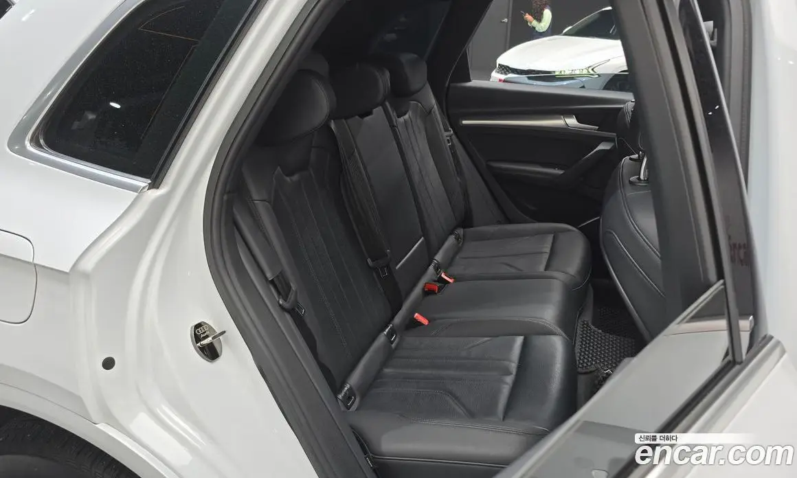 Audi Q5 2020 2.0 АКПП, фото 18