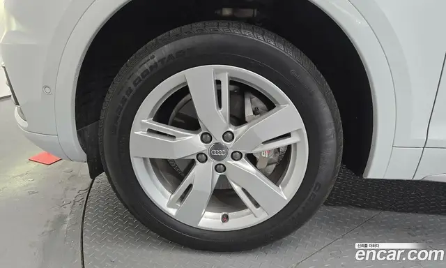 Audi Q5 2020 2.0 АКПП, миниатюра 5
